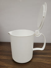 Load image into Gallery viewer, Serving cup with hinged lid
